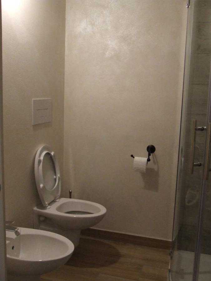 B&B Solstizio D'Estate San Felice del Benaco Eksteriør billede
